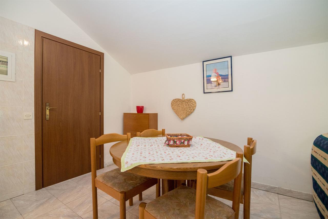 דרבניק Apartments Antonija מראה חיצוני תמונה
