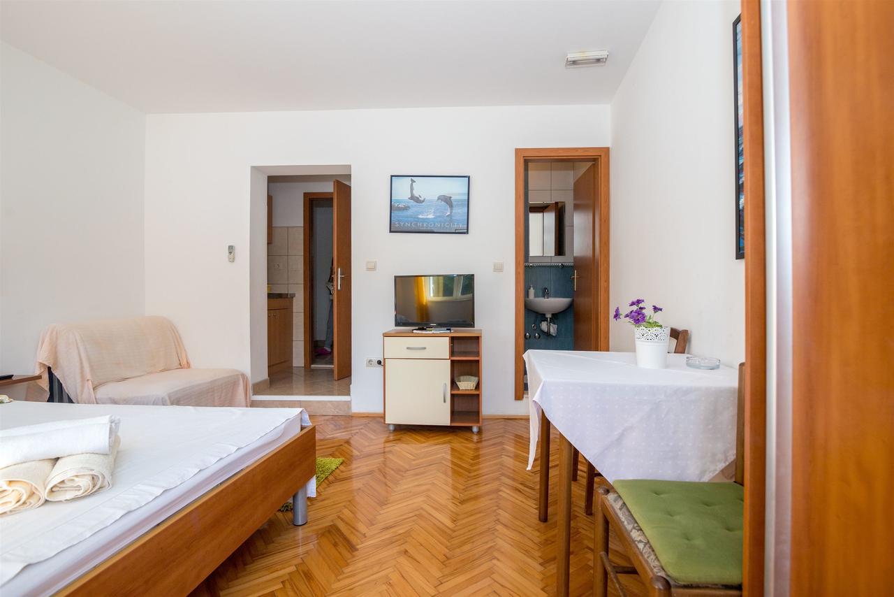 דרבניק Apartments Antonija מראה חיצוני תמונה